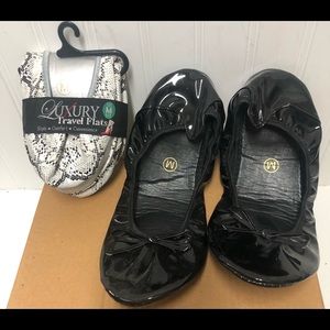 2 Pair Travel Flats Med